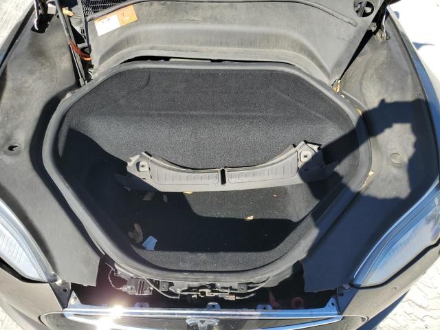 Снимка 11 от търг – 2015 TESLA MODEL S 70 с VIN 5YJSA1S24FF092914