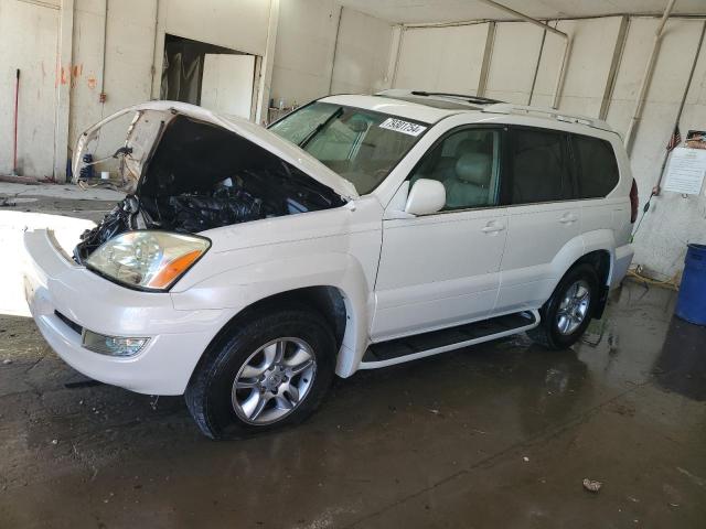 LEXUS GX 470 2004 with VIN JTJBT20X040042647 - Photo from auction