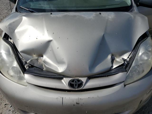 Photo 12 from auction – 2010 TOYOTA SIENNA CE with VIN 5TDKK4CC7AS330605