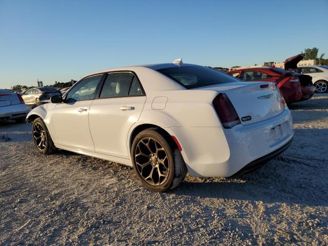 Photo 2 from auction – 2017 CHRYSLER 300 S with VIN 2C3CCABG1HH506601