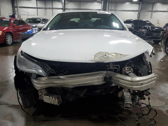Photo 5 from auction – 2015 CHRYSLER 200 LIMITE with VIN 1C3CCCABXFN657149