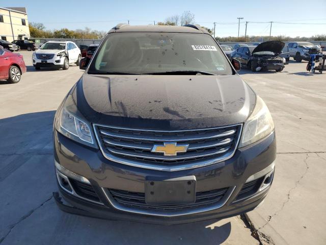 Photo 5 from auction – 2017 CHEVROLET TRAVERSE L with VIN 1GNKRHKD2HJ260295