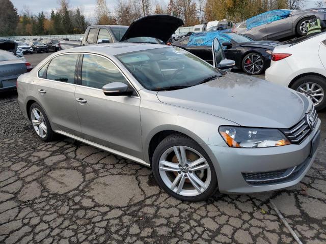 Photo 4 from auction – 2014 VOLKSWAGEN PASSAT SE with VIN 1VWBT7A37EC085181