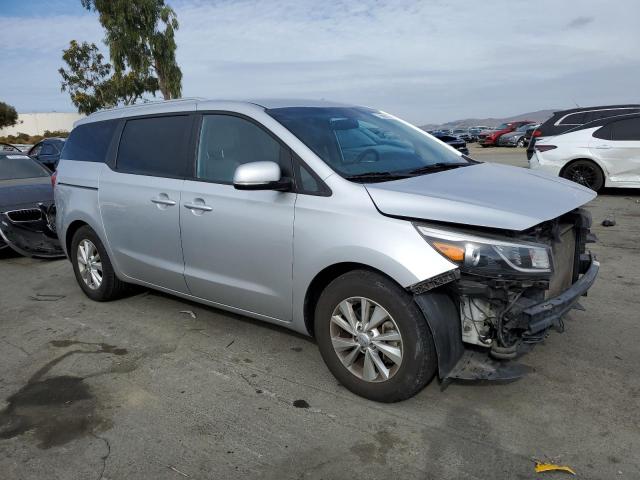 Photo 4 from auction – 2016 KIA SEDONA LX with VIN KNDMB5C18G6090860