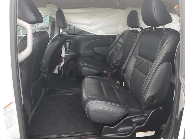 Photo 11 from auction – 2015 TOYOTA SIENNA SPO with VIN 5TDXK3DC2FS681122