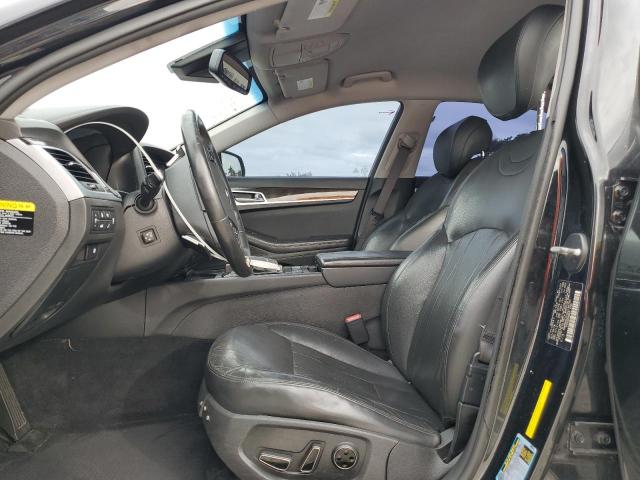 Photo 7 from auction – 2017 GENESIS G80 BASE with VIN KMHGN4JE0HU194790
