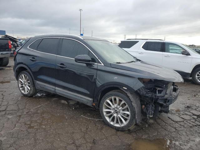 Photo 4 from auction – 2017 LINCOLN MKC RESERV with VIN 5LMCJ3C91HUL07583