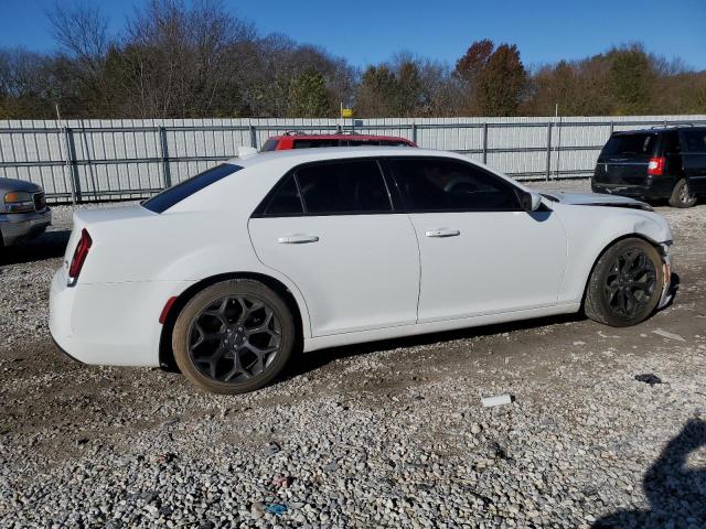 Photo 3 from auction – 2019 CHRYSLER 300 S with VIN 2C3CCABG3KH562711