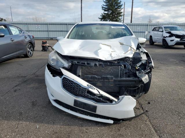 Photo 5 from auction – 2016 KIA FORTE LX with VIN KNAFX4A68G5604132