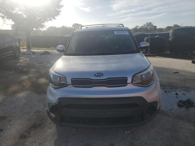 Photo 5 from auction – 2017 KIA SOUL with VIN KNDJN2A2XH7439694