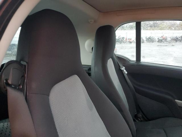 Photo 10 from auction – 2013 SMART FORTWO PUR with VIN WMEEJ3BA3DK664640