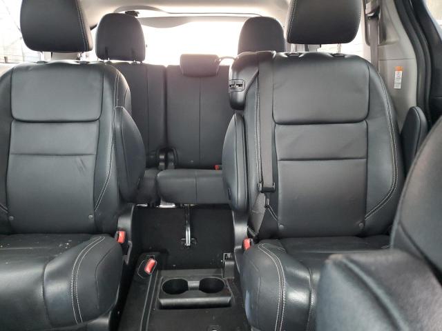 Photo 10 from auction – 2018 TOYOTA SIENNA SE with VIN 5TDXZ3DC1JS928537
