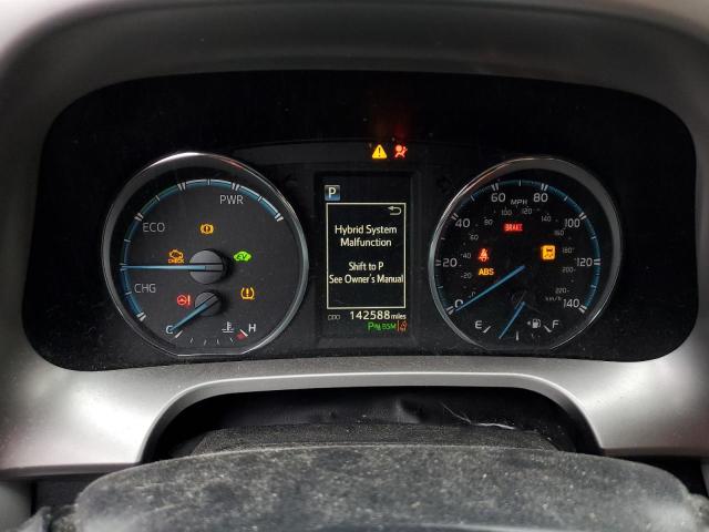 Photo 9 from auction – 2017 TOYOTA RAV4 with VIN JTMDJREV8HD132547