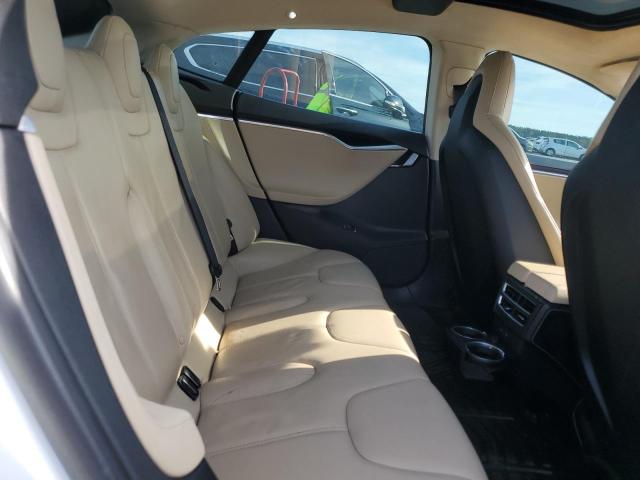 Photo 10 from auction – 2013 TESLA MODEL 3 with VIN 5YJSA1CN4DFP23103