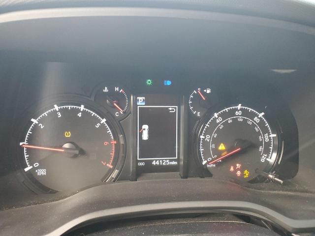 Photo 9 from auction – 2021 TOYOTA 4RUNNER SR with VIN JTEEU5JR1M5248833
