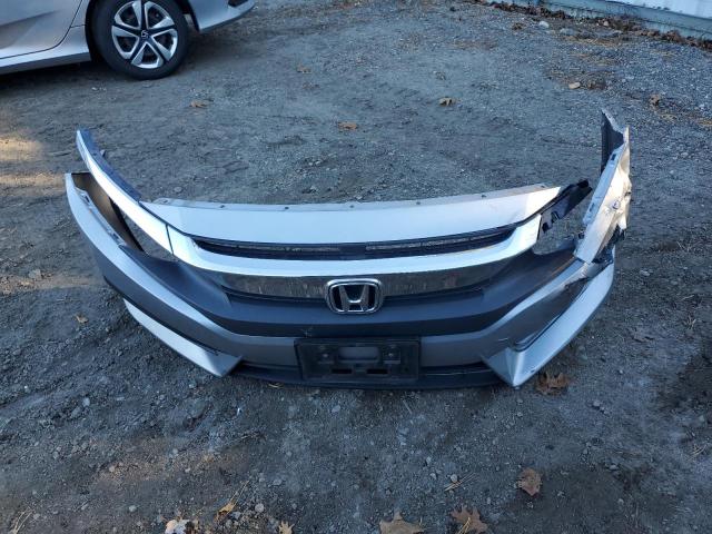 Photo 12 from auction – 2018 HONDA CIVIC EX with VIN 2HGFC2F77JH597180
