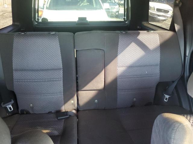 Photo 10 from auction – 2004 NISSAN PATHFINDER with VIN JN8DR09Y04W919729