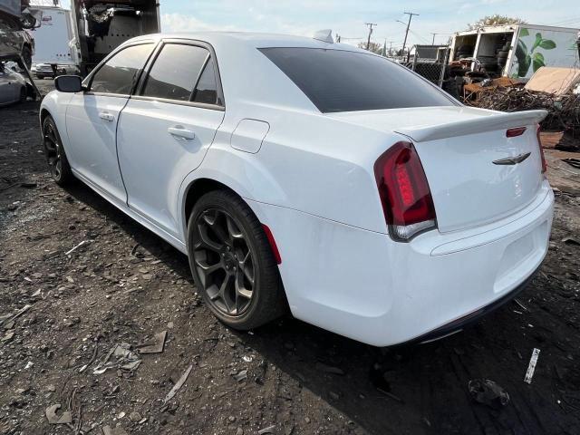 Photo 3 from auction – 2017 CHRYSLER 300 S with VIN 2C3CCABG5HH669008
