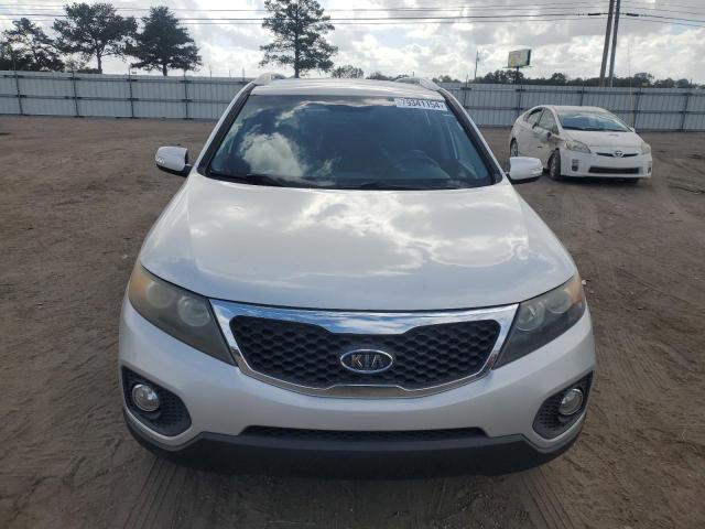Photo 5 from auction – 2013 KIA SORENTO LX with VIN 5XYKT4A67DG325237