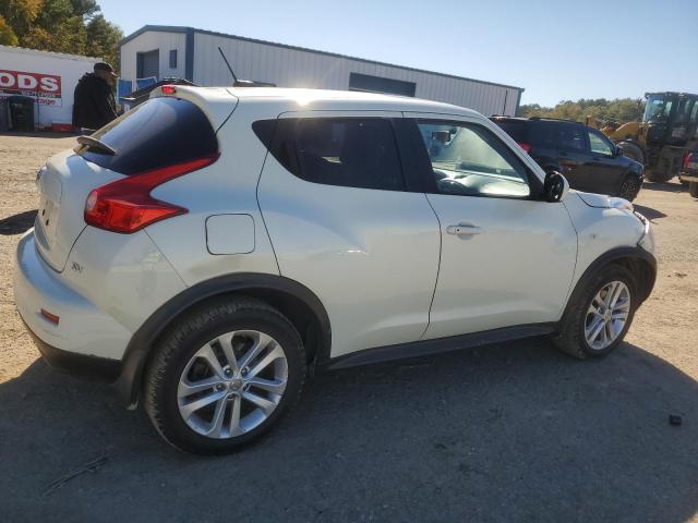 Photo 3 from auction – 2011 NISSAN JUKE S with VIN JN8AF5MR3BT010133
