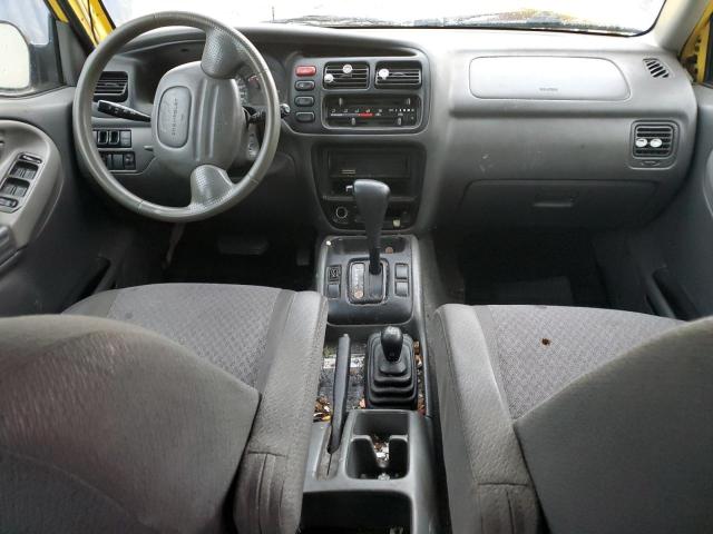 Photo 8 from auction – 2003 CHEVROLET TRACKER with VIN 2CNBJ13C336950846