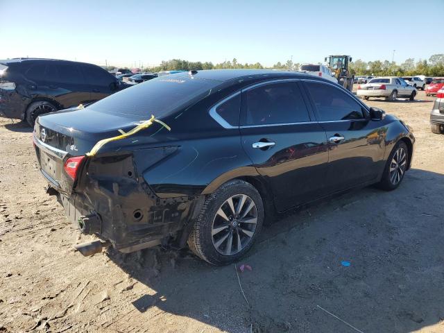 Photo 3 from auction – 2017 NISSAN ALTIMA 2.5 with VIN 1N4AL3AP1HC270993