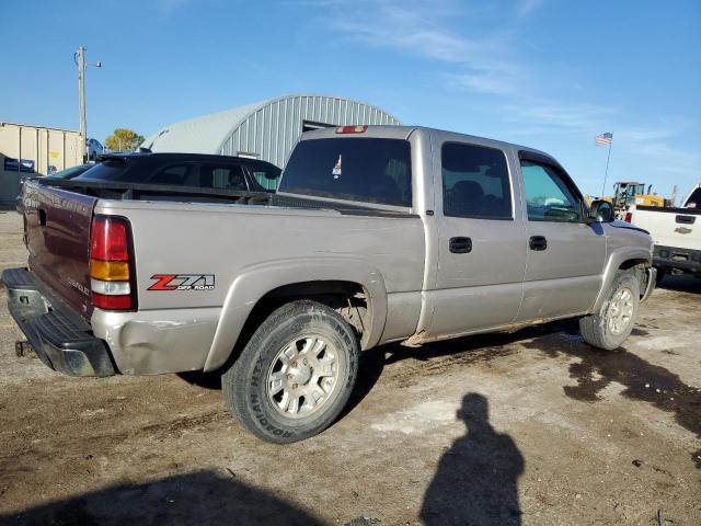 Photo 3 from auction – 2005 GMC SIERRA with VIN 2GTEK13T351162177