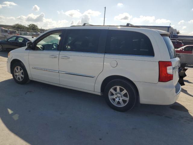 Photo 2 from auction – 2011 CHRYSLER TOWN & COU with VIN 2A4RR5DG3BR785375