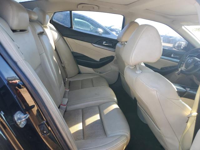 Photo 10 from auction – 2017 NISSAN MAXIMA 3.5 with VIN 1N4AA6AP5HC386950