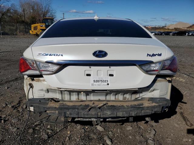 Photo 6 from auction – 2013 HYUNDAI SONATA HYB with VIN KMHEC4A45DA086214
