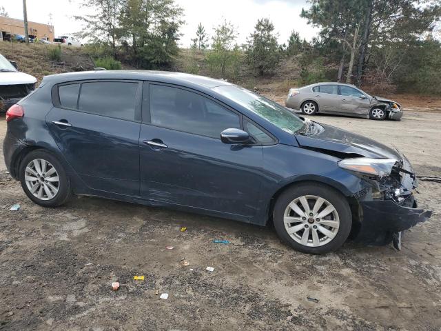 Photo 4 from auction – 2017 KIA FORTE LX with VIN KNAFK5A80H5693914