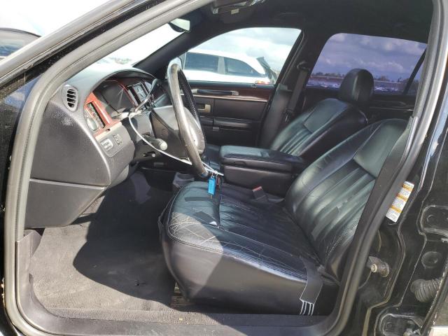 Photo 7 from auction – 2003 LINCOLN TOWN CAR E with VIN 1LNHM84WX3Y704163