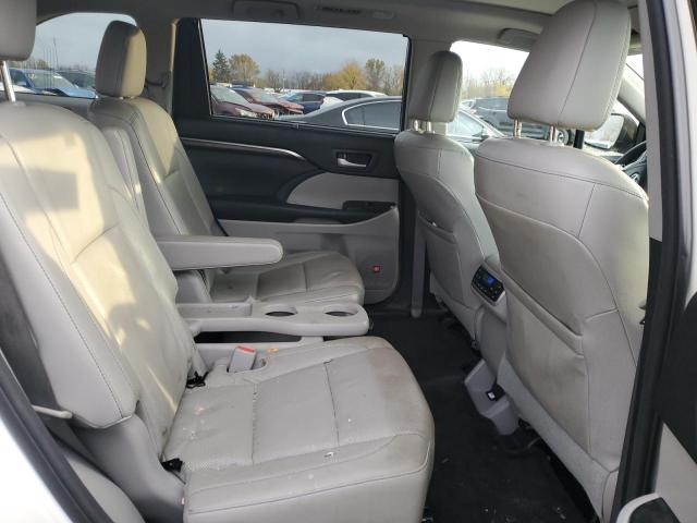Photo 11 from auction – 2014 TOYOTA HIGHLANDER with VIN 5TDDKRFH9ES048663