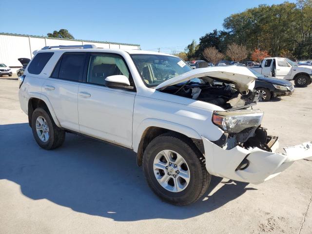 Photo 4 from auction – 2015 TOYOTA 4RUNNER SR with VIN JTEZU5JRXF5103116