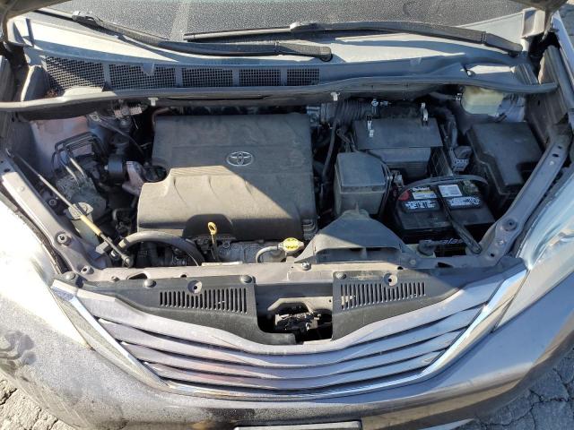 Photo 12 from auction – 2015 TOYOTA SIENNA XLE with VIN 5TDYK3DC8FS643446