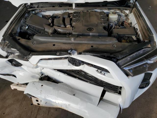 Photo 11 from auction – 2019 TOYOTA 4RUNNER SR with VIN JTEBU5JR1K5624284