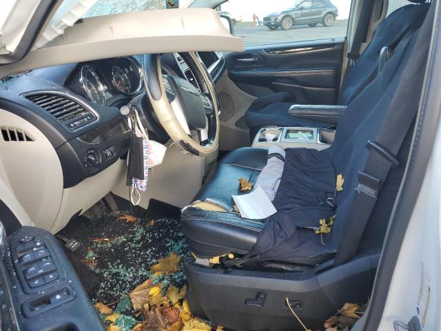 Photo 7 from auction – 2012 CHRYSLER TOWN & COU with VIN 2C4RC1BG5CR288946