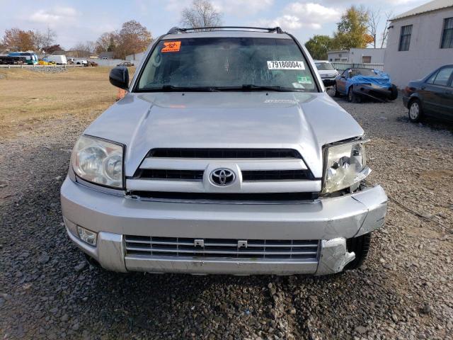 Photo 5 from auction – 2004 TOYOTA 4RUNNER SR with VIN JTEBU14R540022153