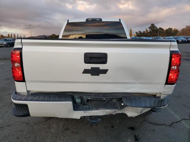 Photo 6 from auction – 2018 CHEVROLET SILVERADO with VIN 3GCUKREC6JG493134