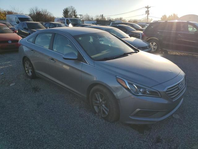 Photo 4 from auction – 2017 HYUNDAI SONATA SE with VIN 5NPE24AF8HH557313