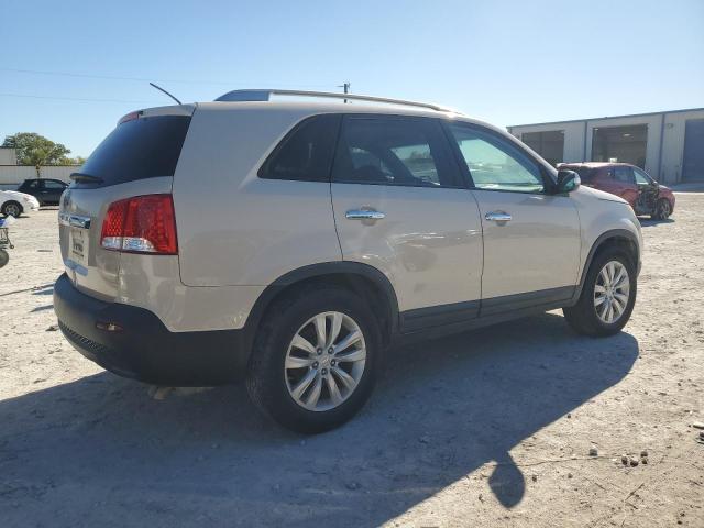 Photo 3 from auction – 2011 KIA SORENTO BA with VIN 5XYKT4A26BG060174