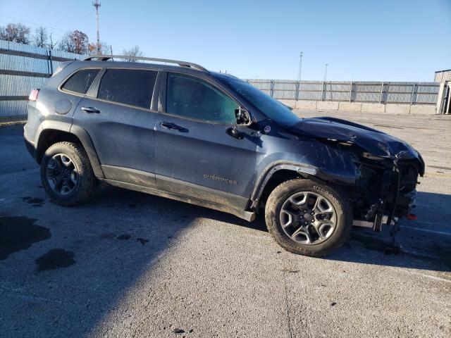Photo 4 from auction – 2019 JEEP CHEROKEE T with VIN 1C4PJMBN9KD427071
