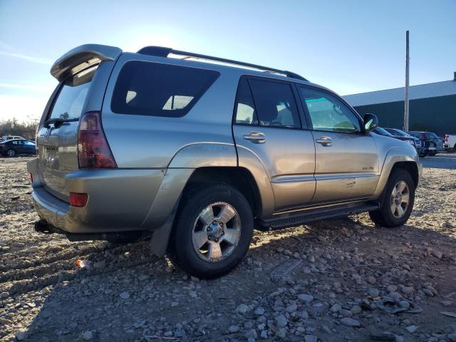 Photo 3 from auction – 2004 TOYOTA 4RUNNER SR with VIN JTEBT14R240044856