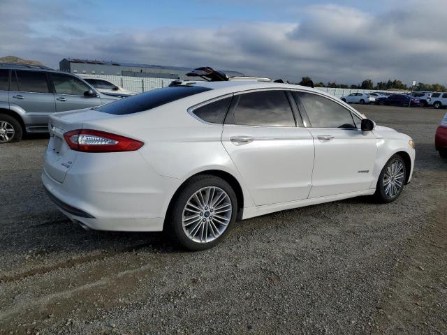 Photo 3 from auction – 2014 FORD FUSION SE with VIN 3FA6P0LU6ER103232