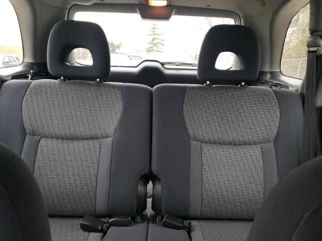 Photo 10 from auction – 2005 TOYOTA RAV4 with VIN JTEGD20V250052193
