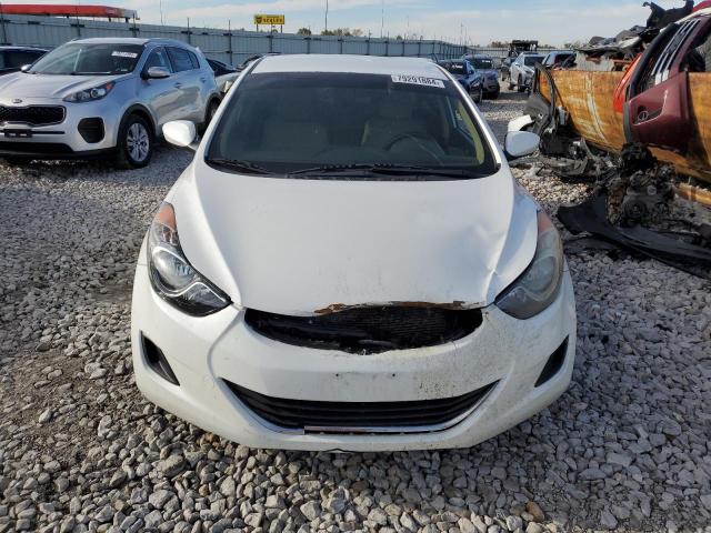Photo 5 from auction – 2012 HYUNDAI ELANTRA GL with VIN 5NPDH4AE3CH115792