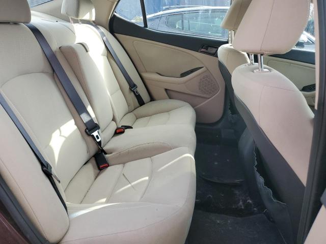 Photo 10 from auction – 2012 KIA OPTIMA LX with VIN 5XXGM4A71CG023456