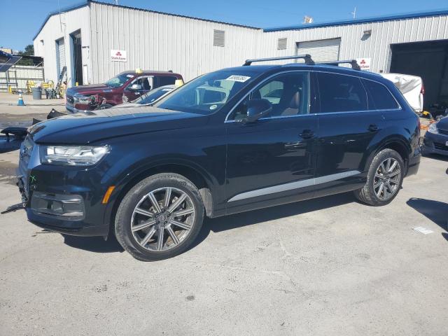 AUDI Q7 PRESTIG 2017 with VIN WA1VAAF73HD050001 - Photo from auction