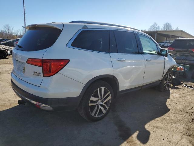 Photo 3 from auction – 2017 HONDA PILOT TOUR with VIN 5FNYF6H96HB017308