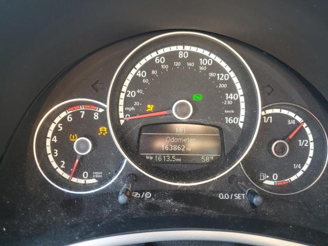 Photo 9 from auction – 2016 VOLKSWAGEN BEETLE SE with VIN 3VWJ07AT0GM634855